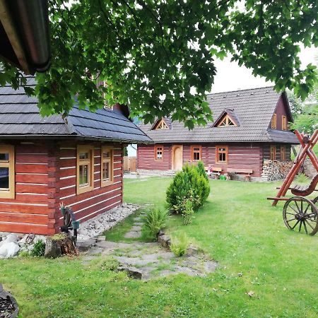 Dvor Magduska Vila Osturna Exterior foto